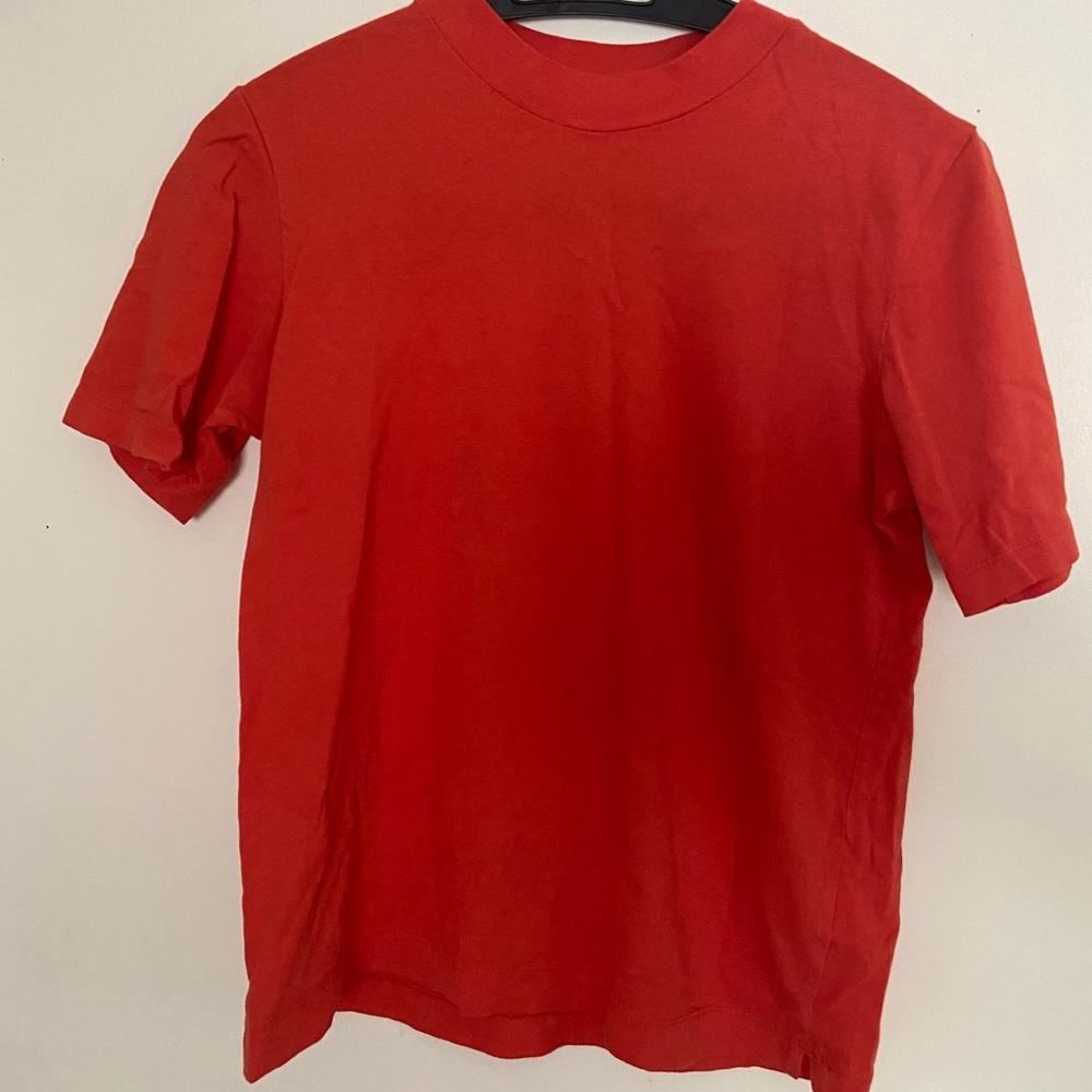 Everlane mock neck 1/2 sleeve tee